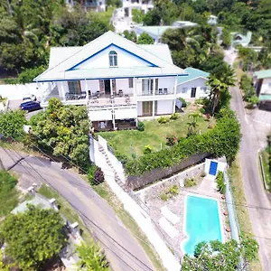 Roscia 2* Beau Vallon (Mahe)