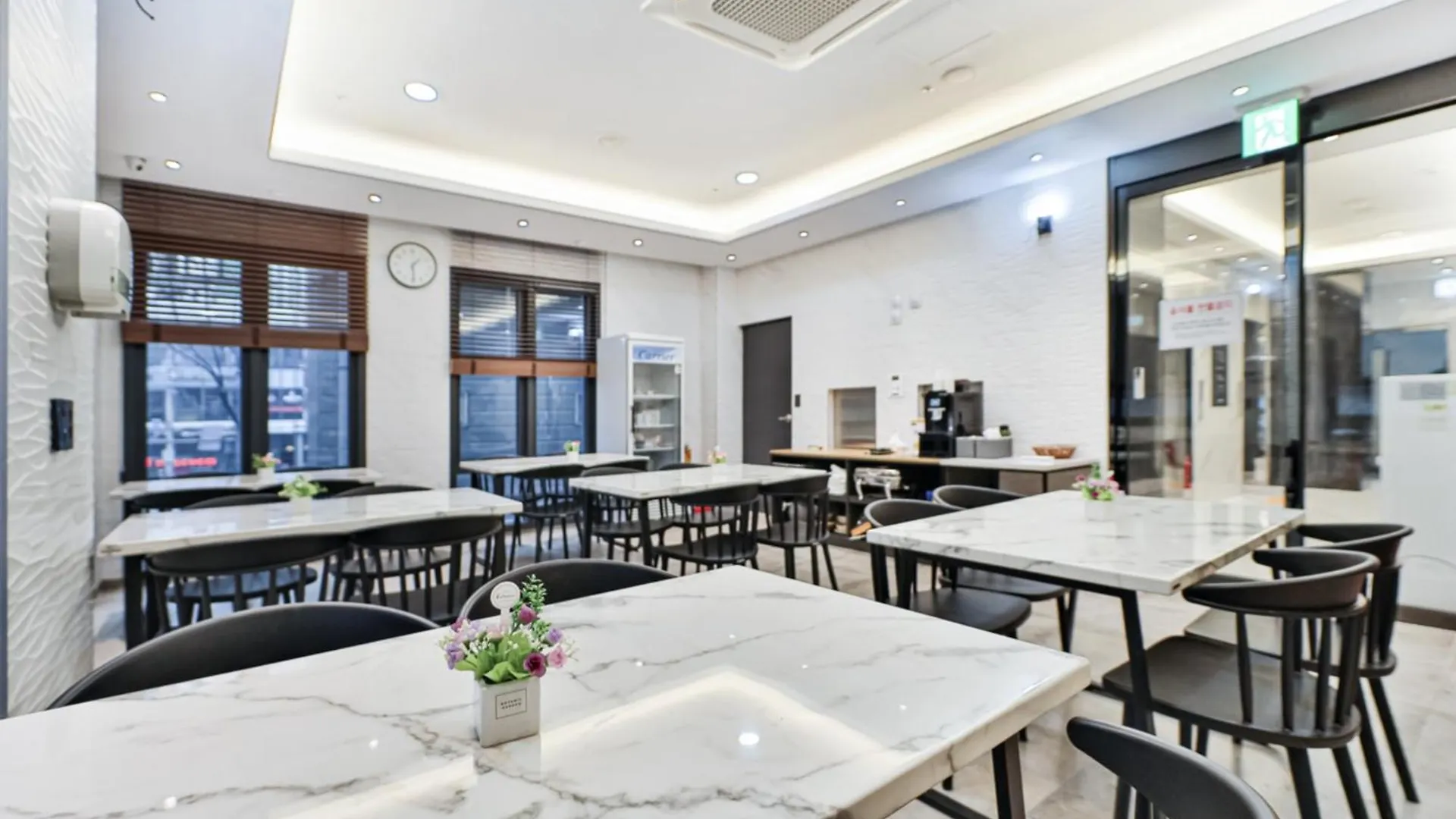 Hotel Yuna Business Busan 2*,
